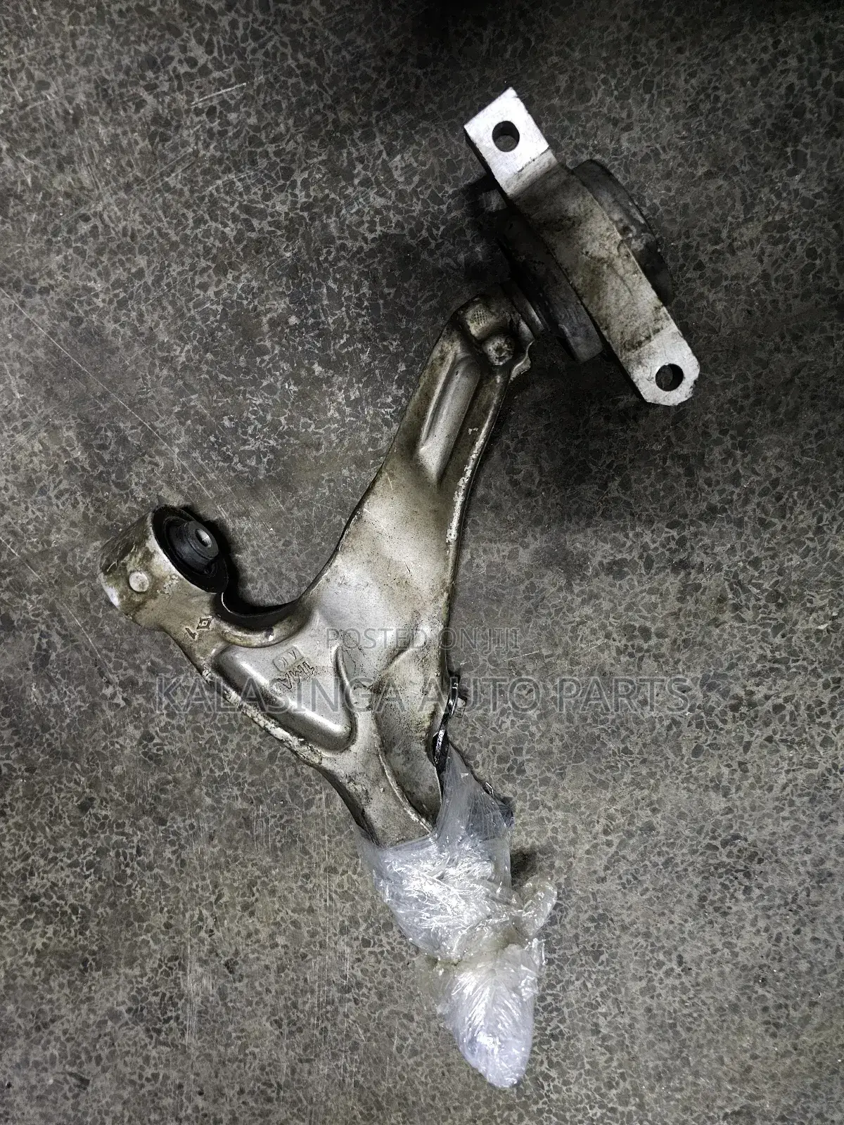 Nissan Fuga Control Arms