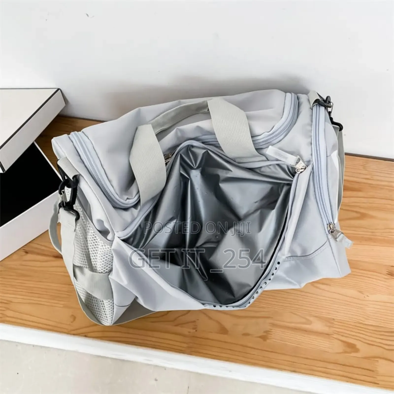 Nike Sports/Travel Bag Large Capacity Fashion Travel Bag*