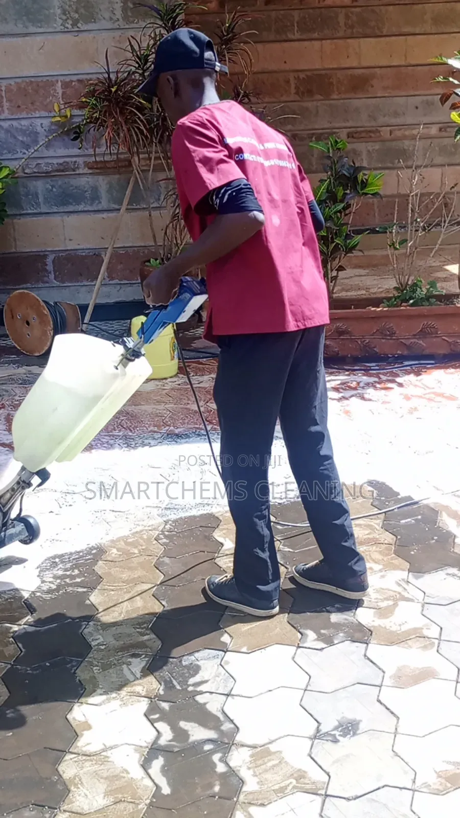 Cleaning Machines Operator