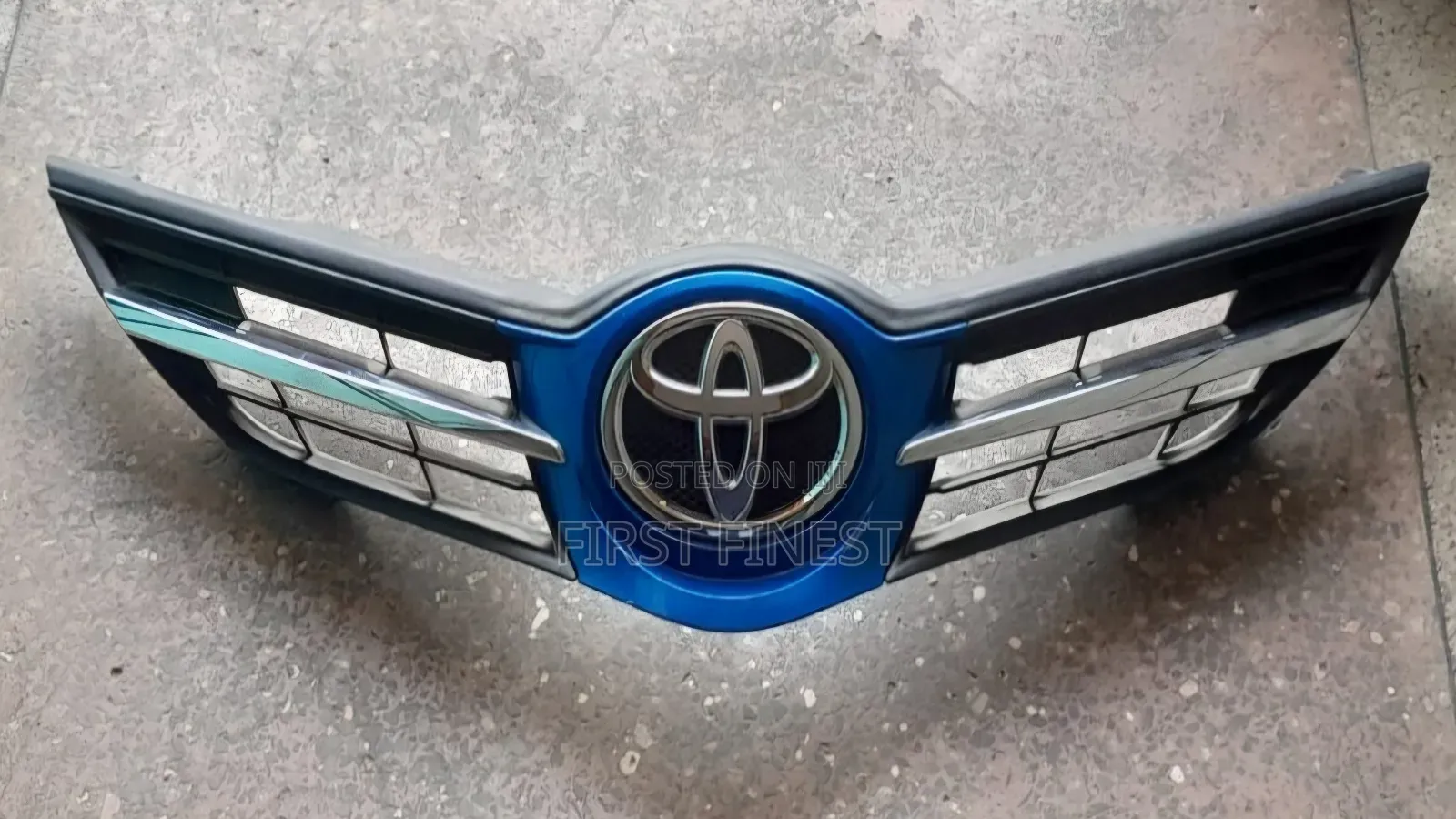 Auris 2012/2014 Grill