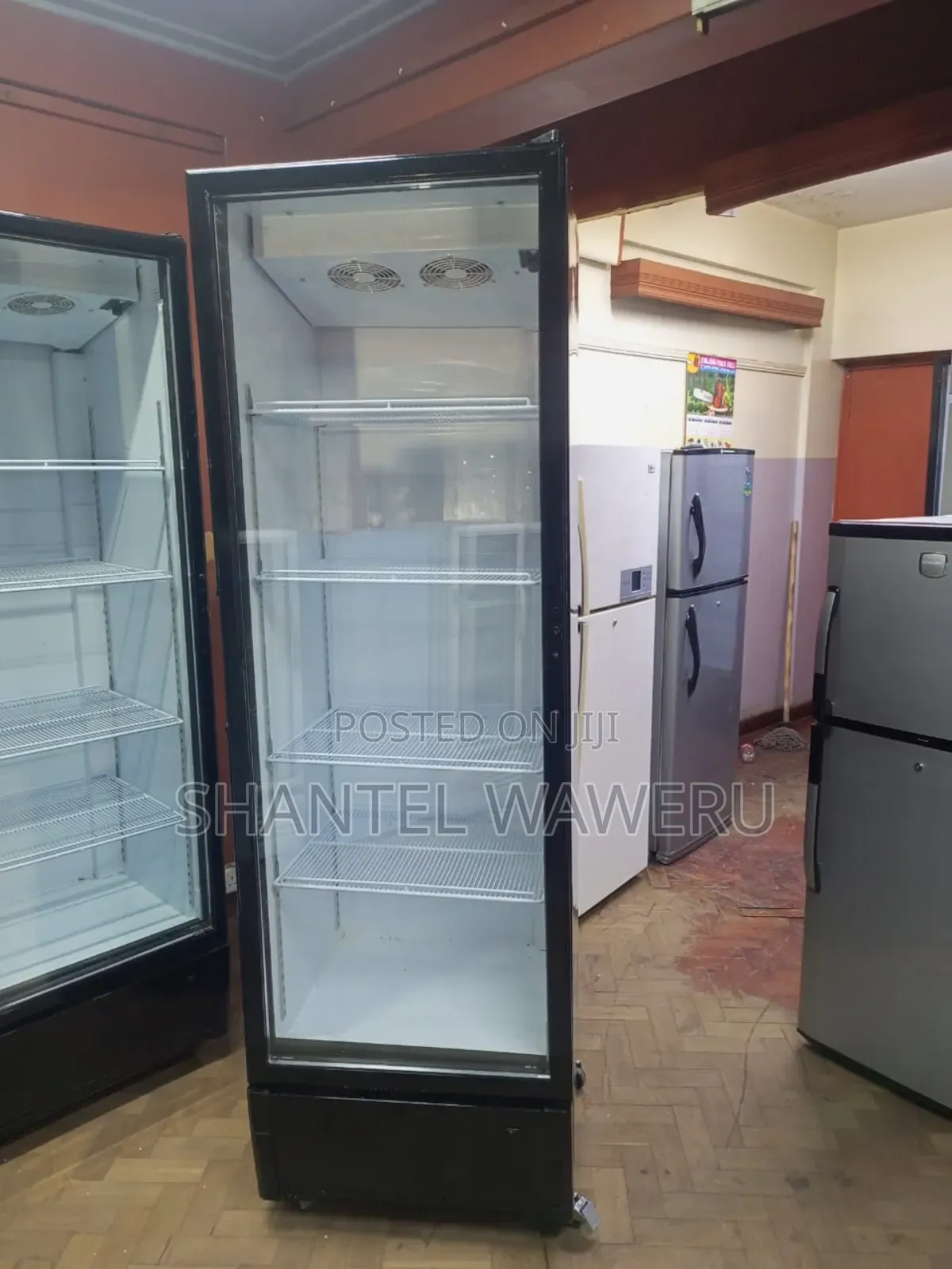 Showcase Display Refrigerator 600litres 
