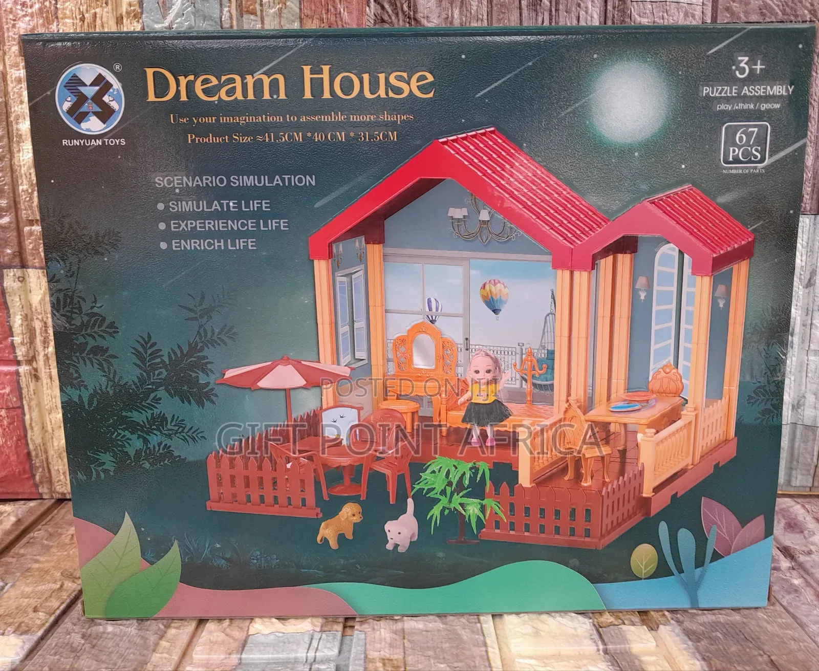 67 Pieces Kids Doll House/Dream House
