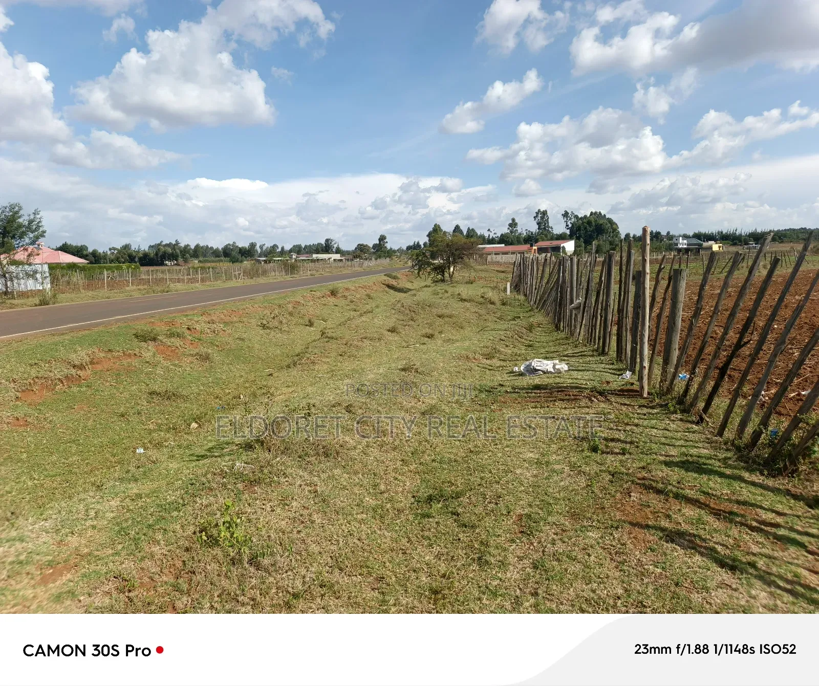 1/2 Acre Kiplombe Touching Tarmac With Title