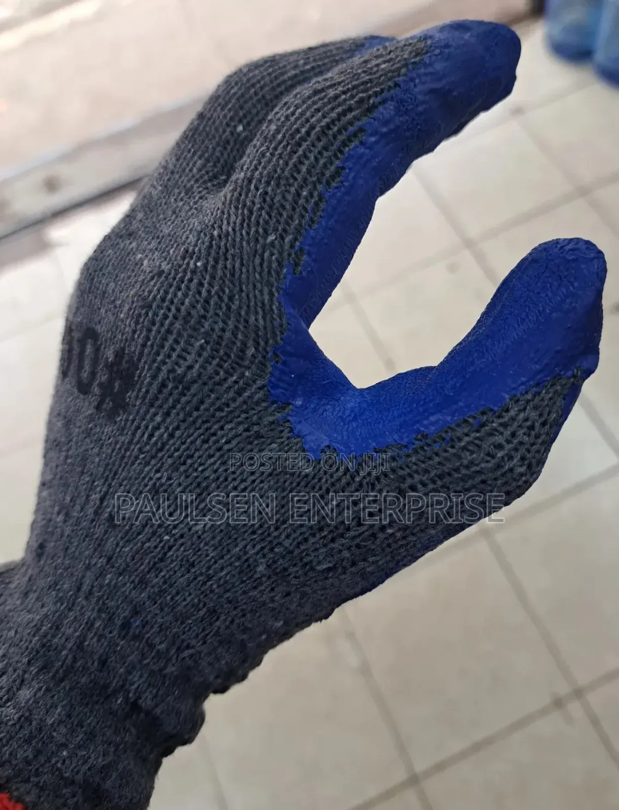 Diamond Grip Gloves