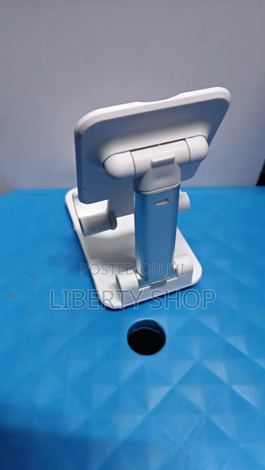 Strong Foldable Phone Holder Stand