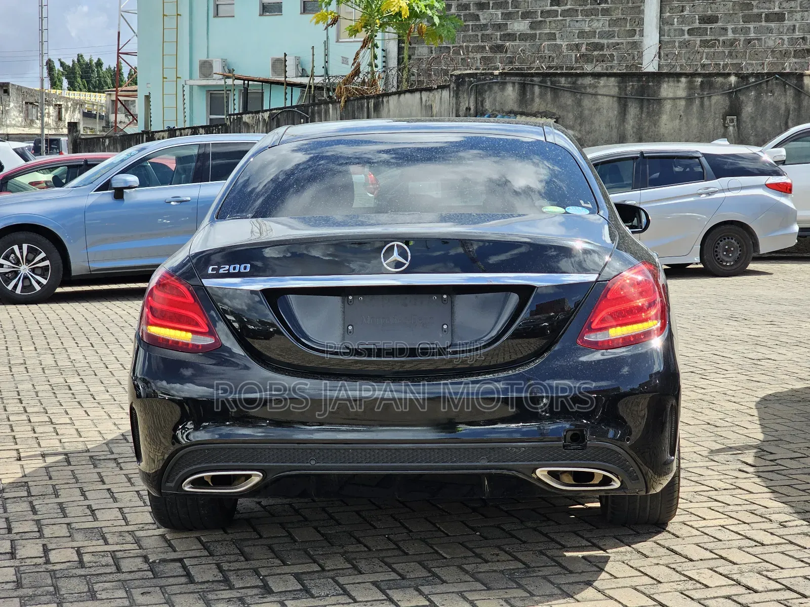 Mercedes-Benz C200 2018 Matt Black