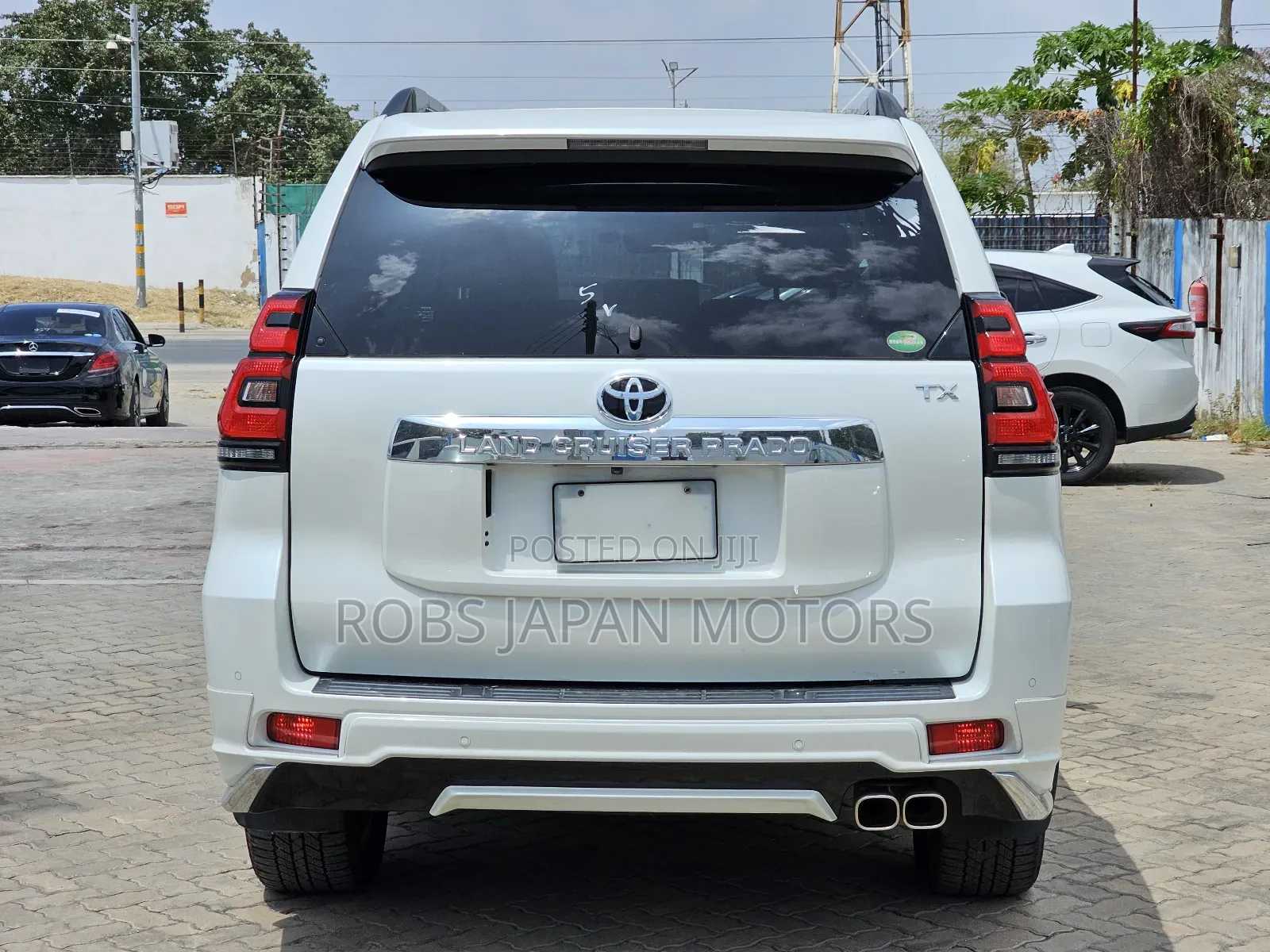 Toyota Land Cruiser Prado 2.8 2018 White