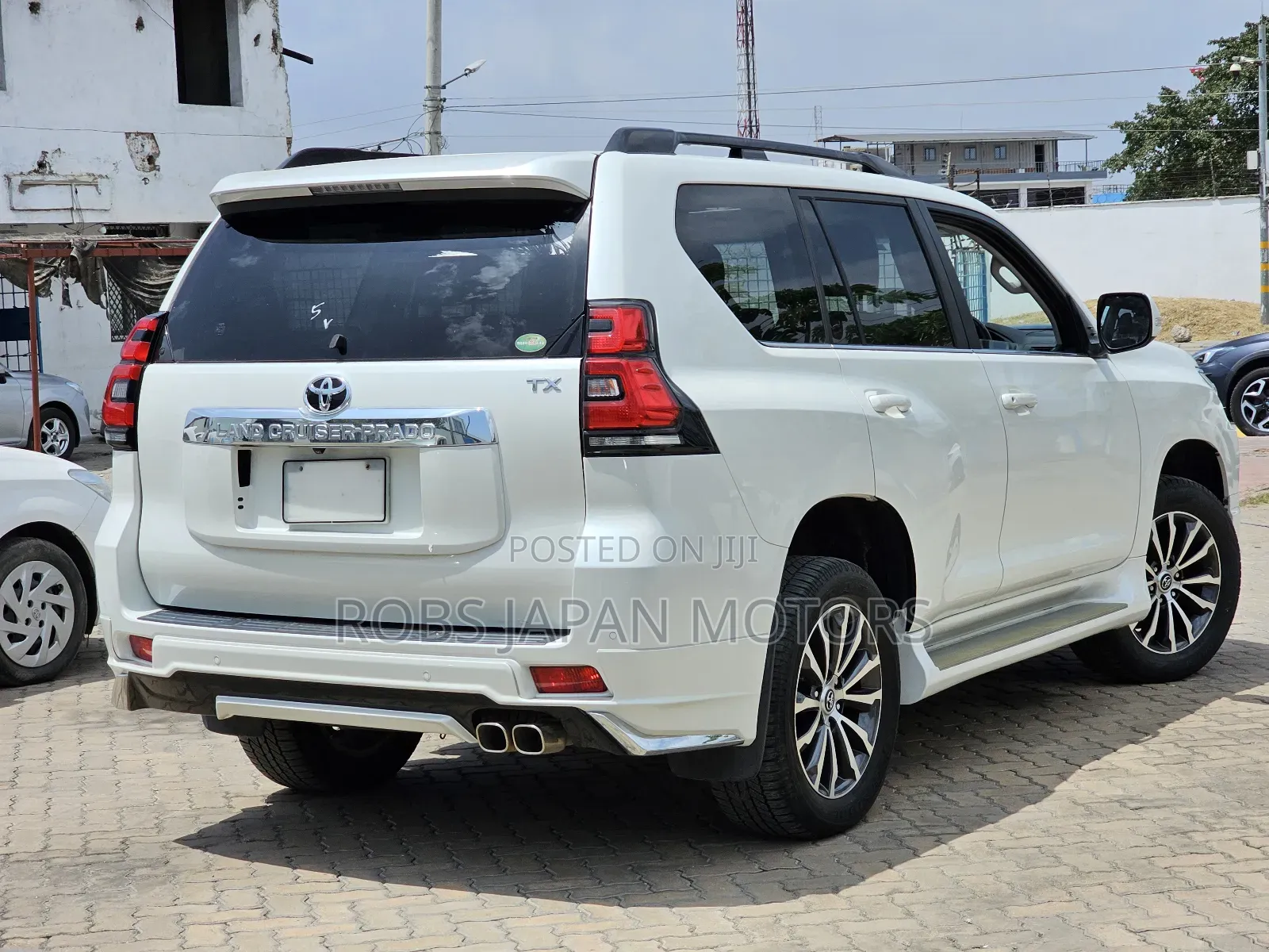 Toyota Land Cruiser Prado 2.8 2018 White