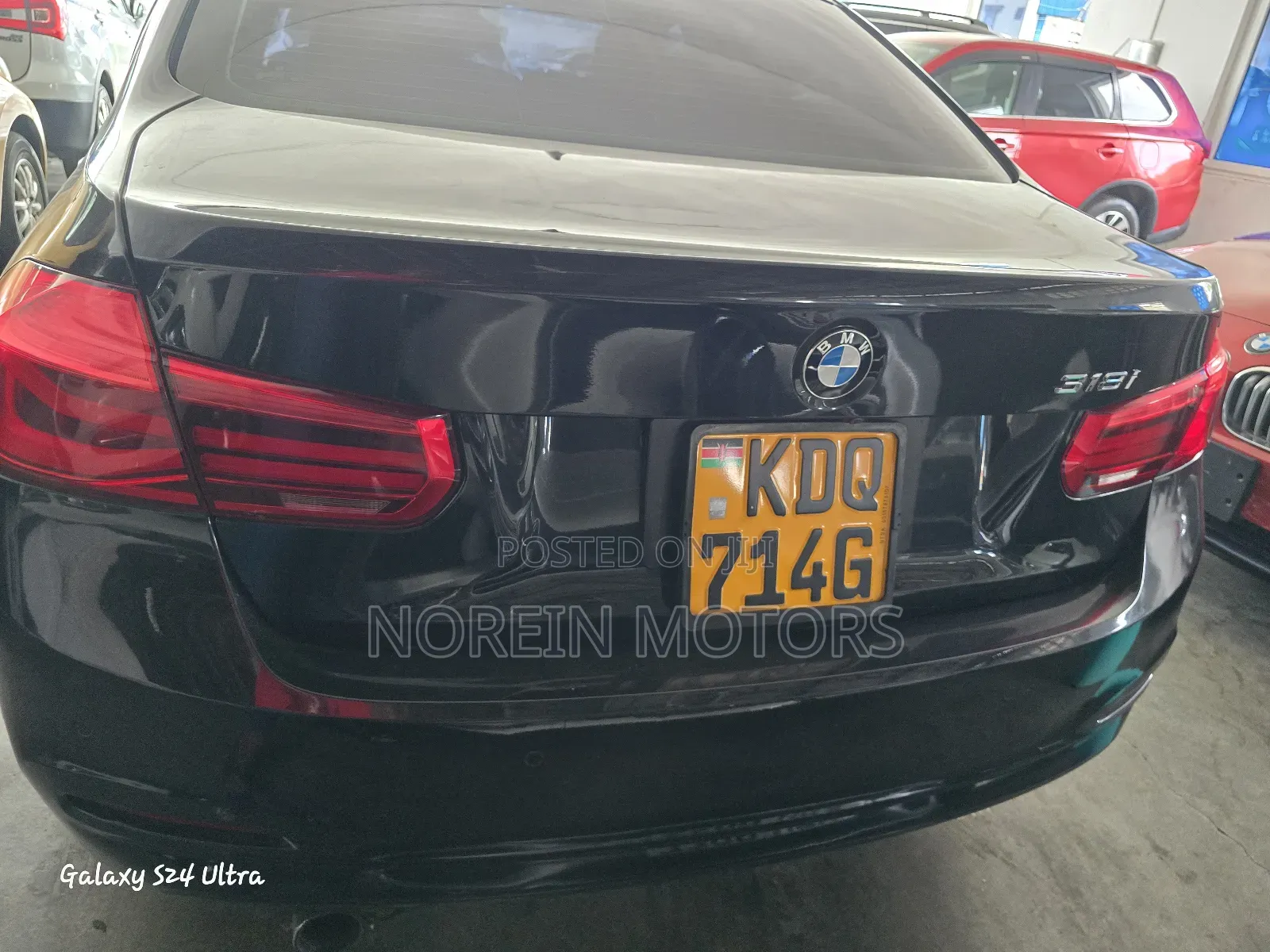 BMW 318i 2016 Black