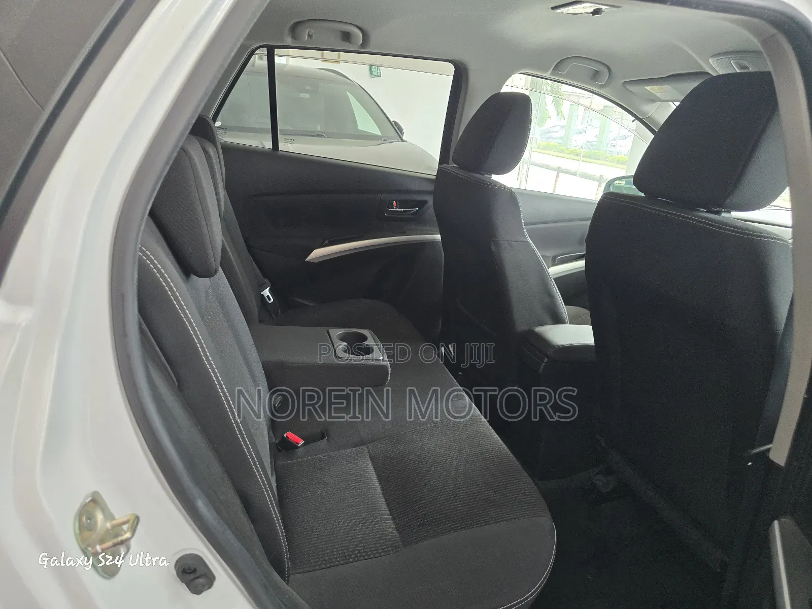 Suzuki Escudo 2018 Off white