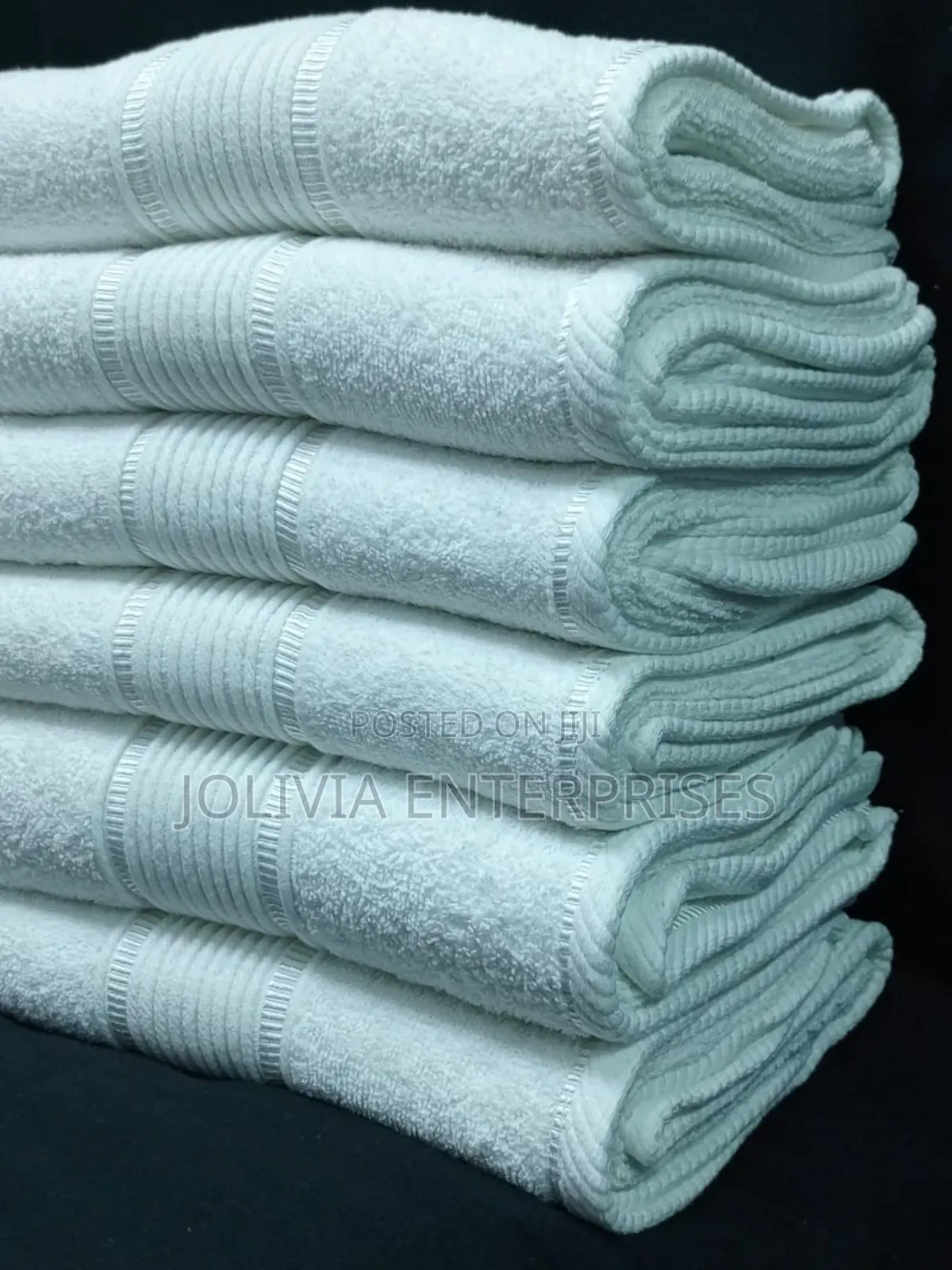 Hotel Bath Towels: A Set Of 10 Pieces