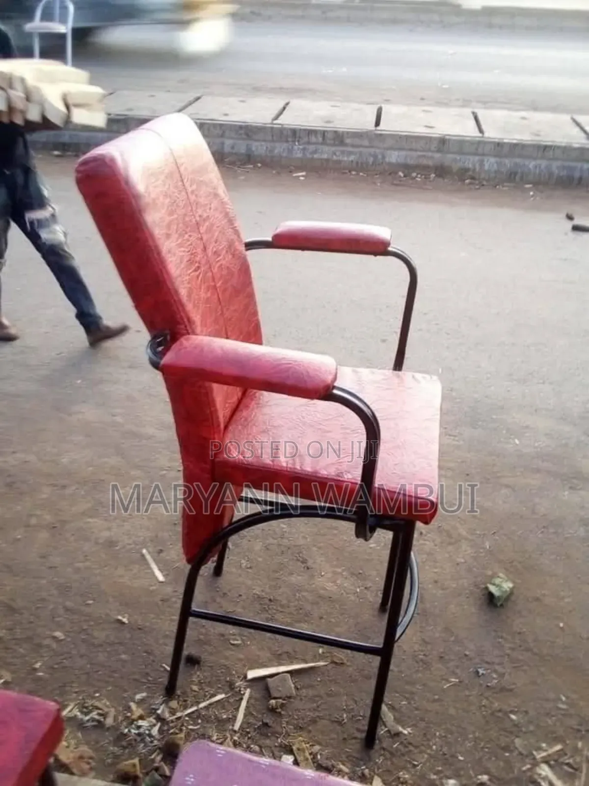 High Stool Chair With Arms