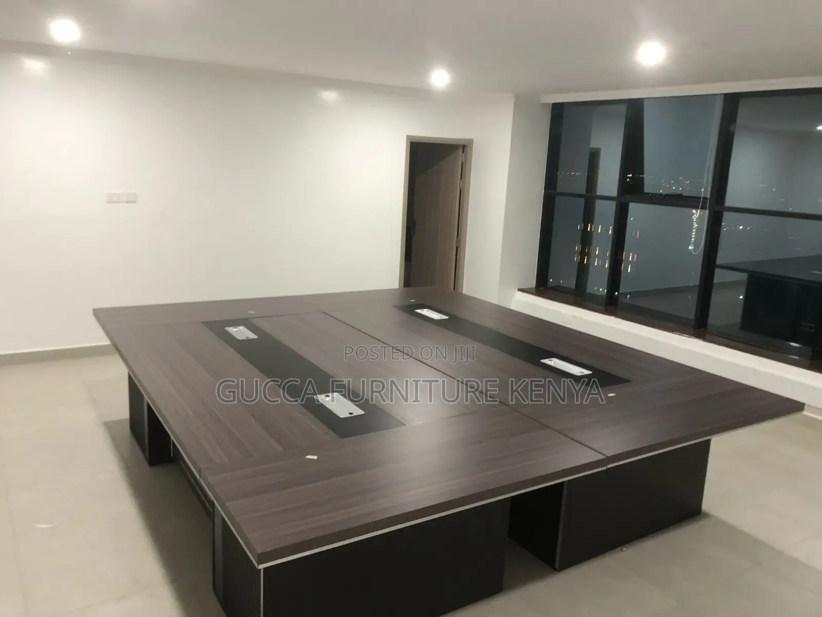 Boardroom Tables:Office Staff Room Meeting Table 3 Meters