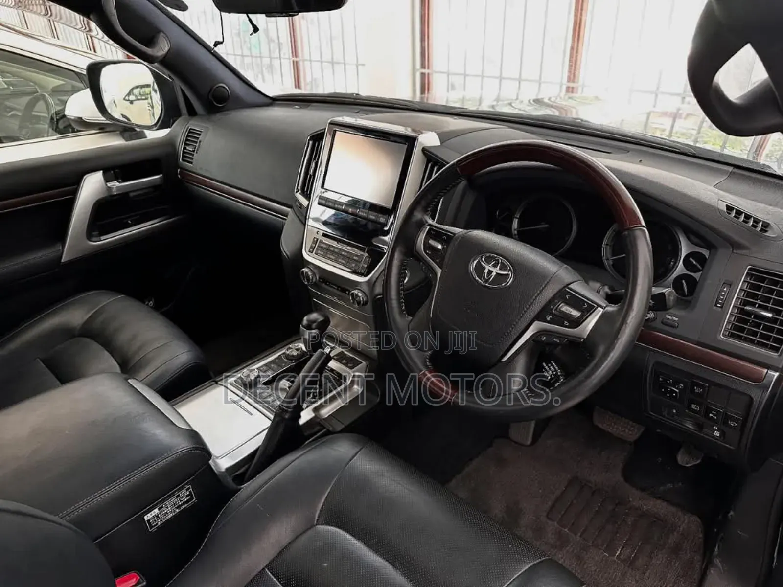 Toyota Land Cruiser 2017 Black