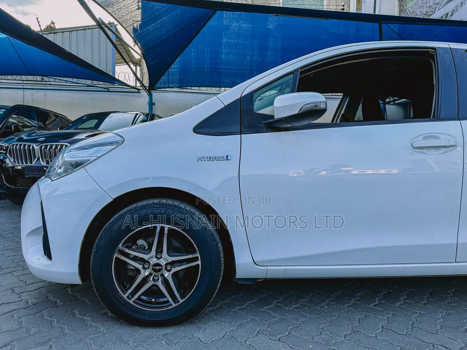 Toyota Vitz 1.5 FWD Hybrid 5dr 2019 Pearl