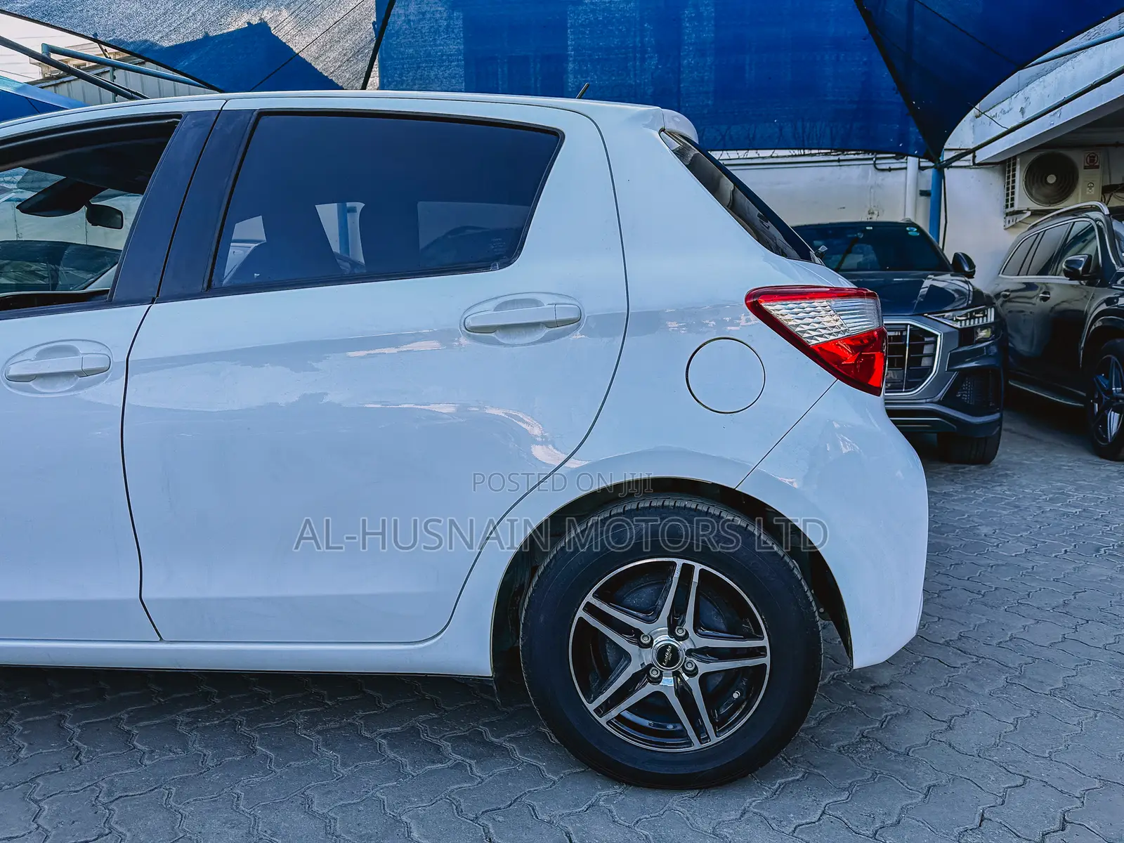 Toyota Vitz 1.5 FWD Hybrid 5dr 2019 Pearl