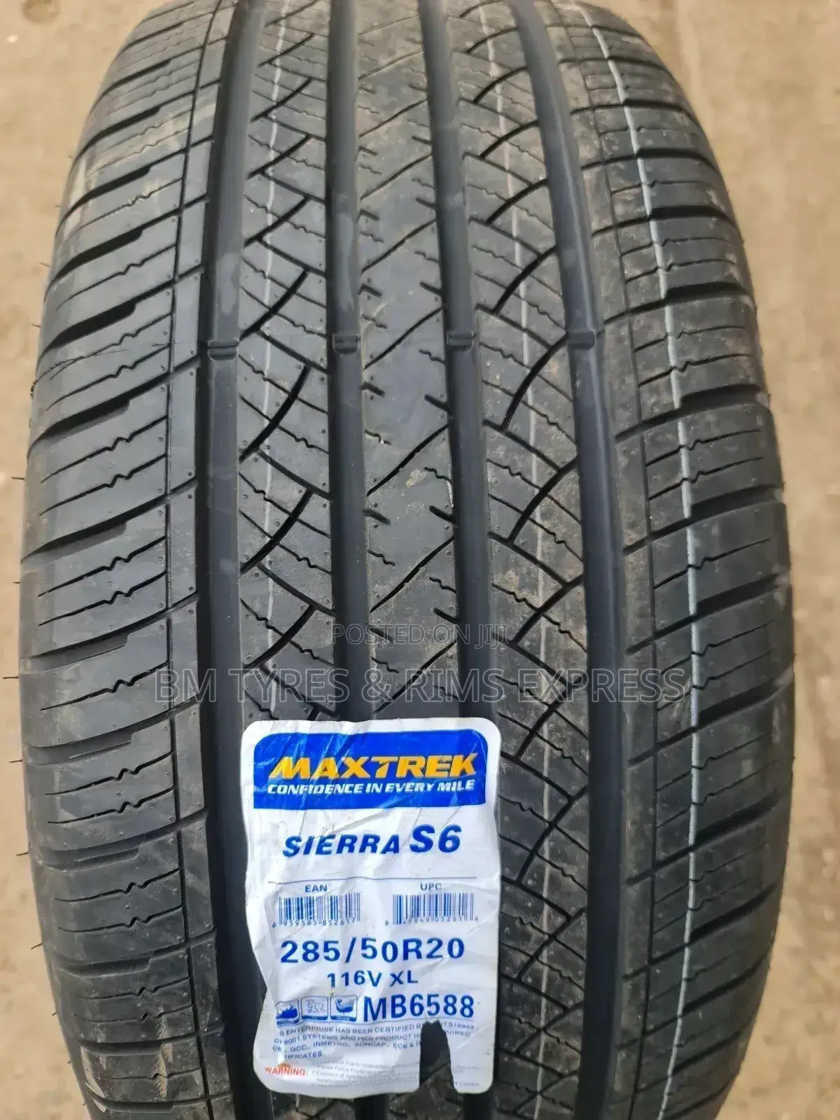 285 /50 R20 Maxtrek Tyres (Highway)