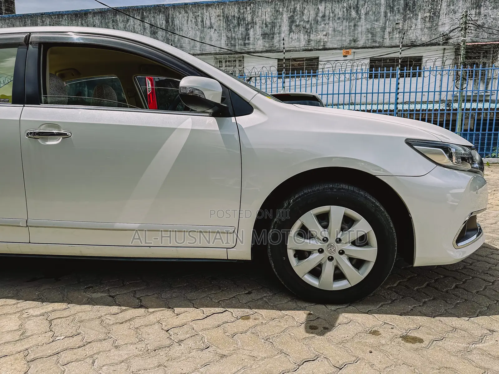 Toyota Premio 1.5 FWD 2018 Pearl