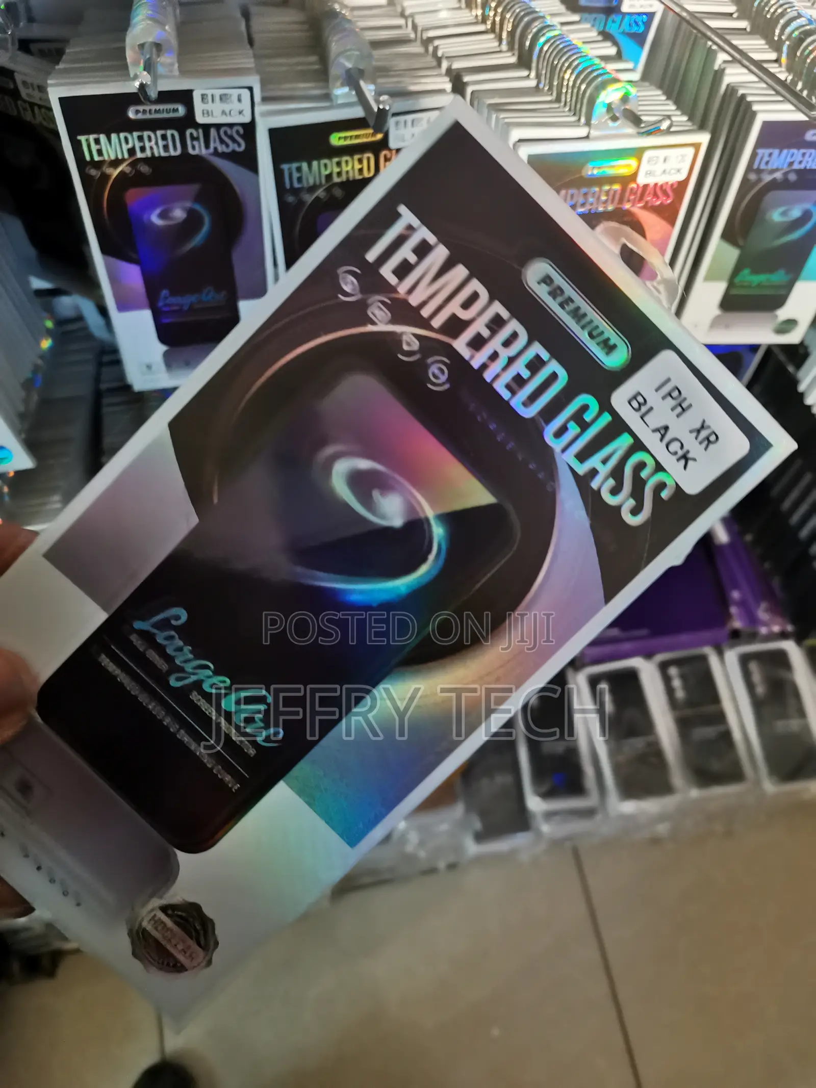 Pehael iPhone Xr Privacy Screen Protector Tempered Glass