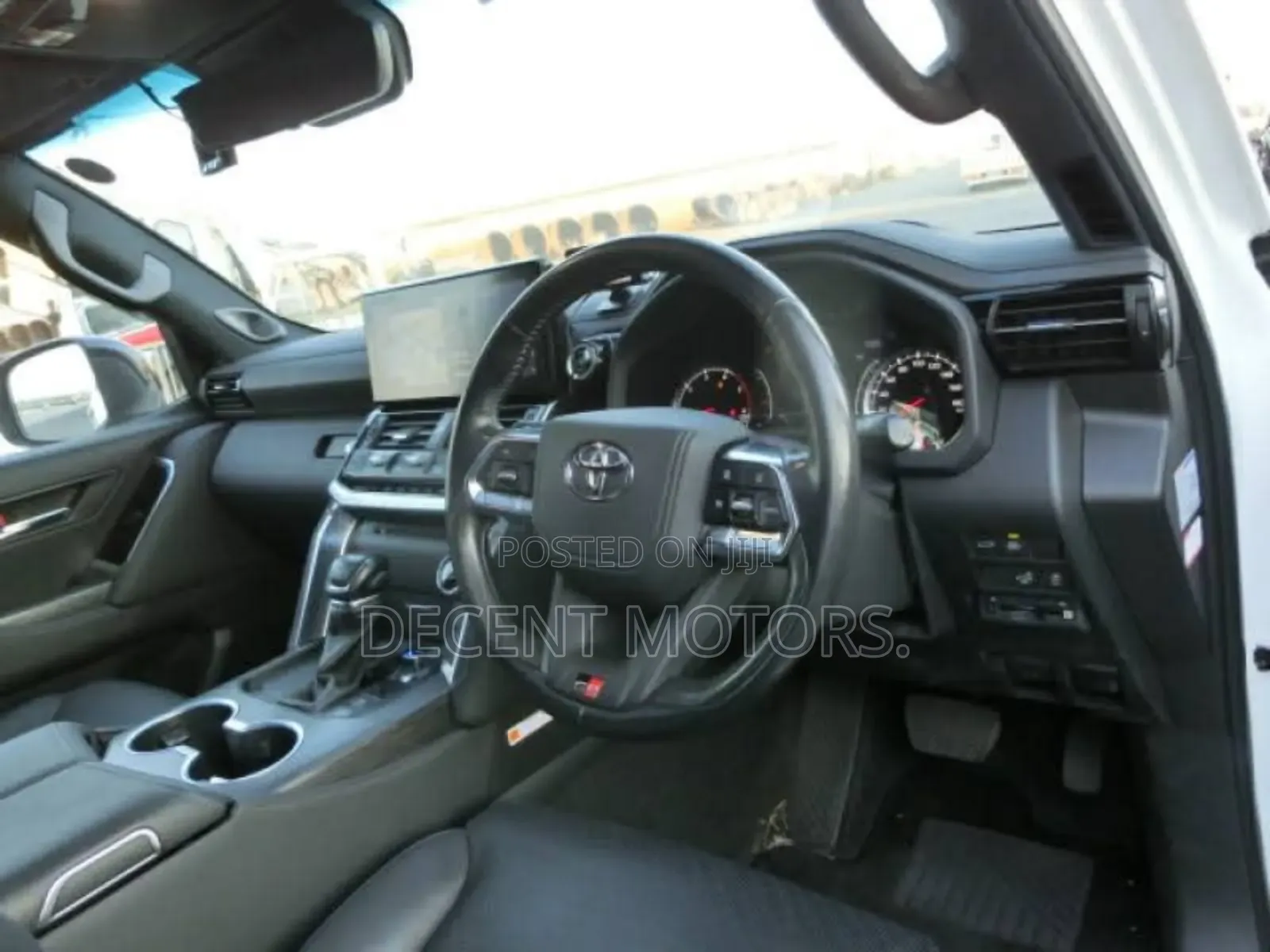 Toyota Land Cruiser 3.3 Diesel 4WD 2021 White