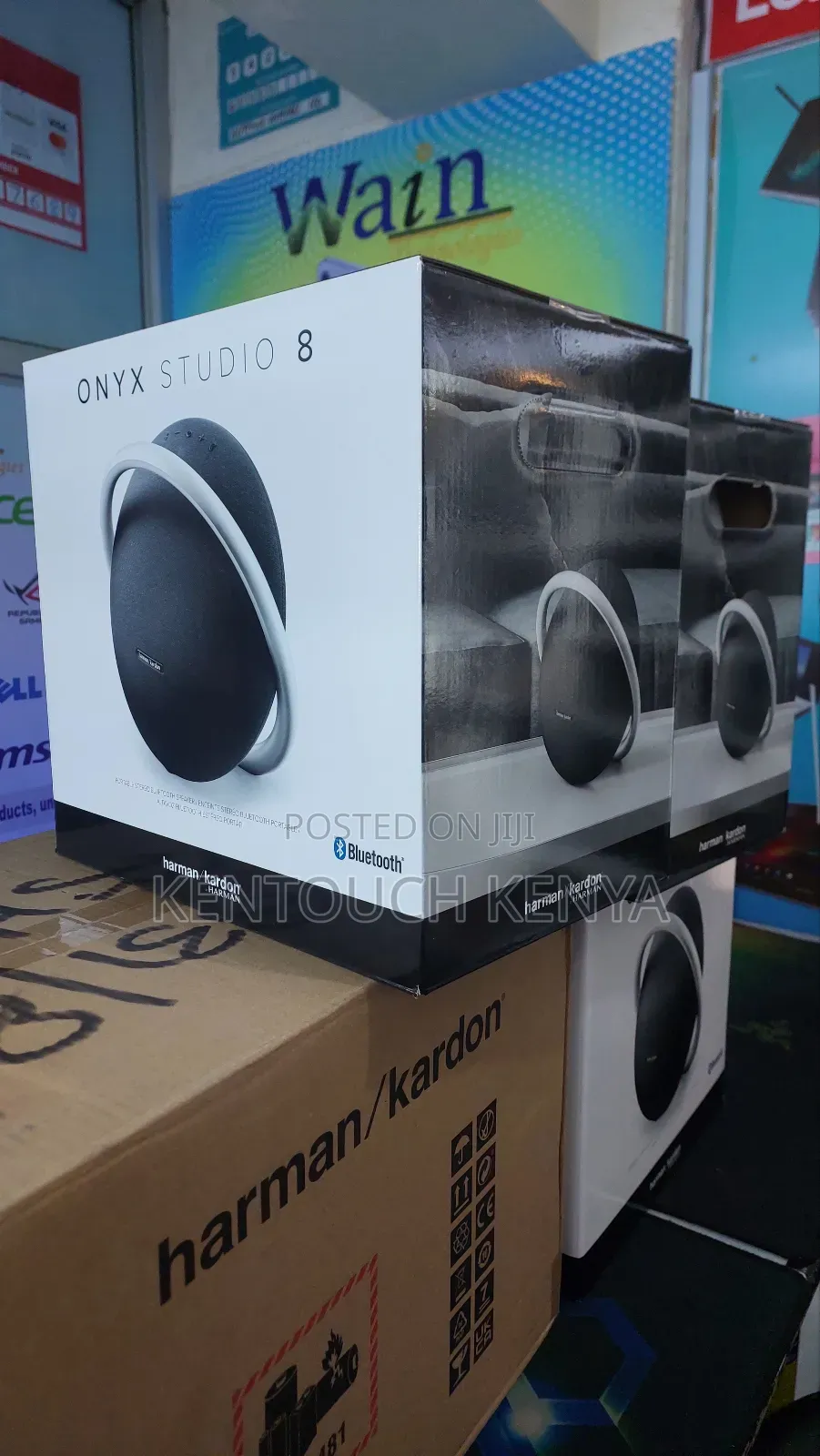 Harman Kardon Onyx Studio 8 Portable Wireless Speaker