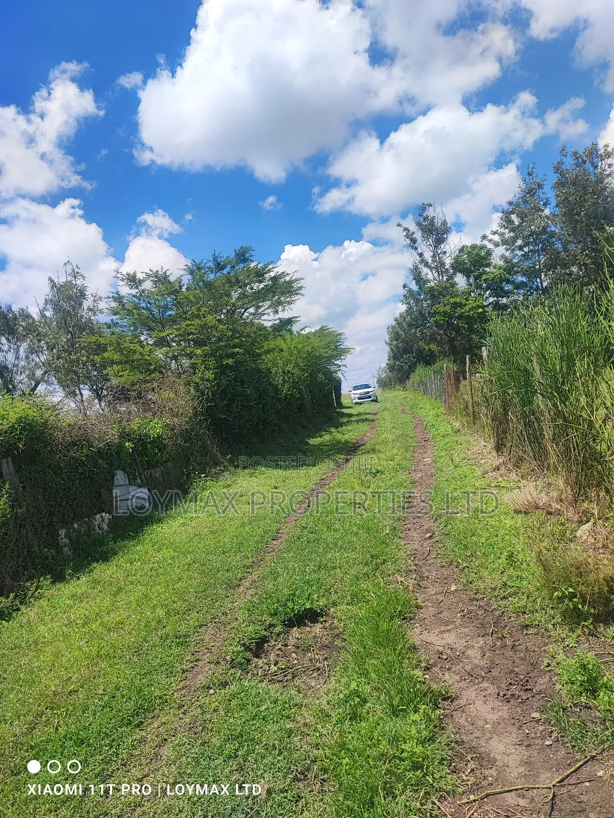 10 Acres Along Isinya Kiserian Road on Quick Sale