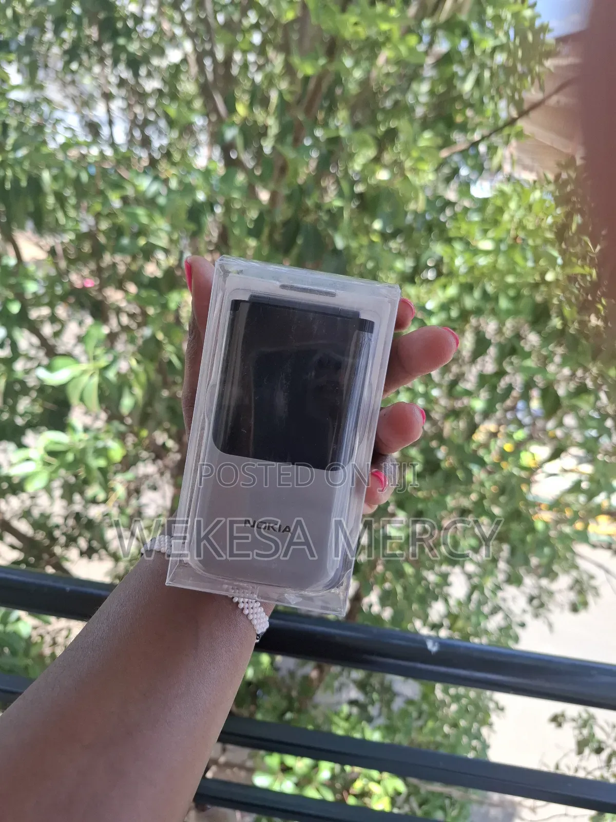 New Nokia 2720 Flip 512 GB Gray