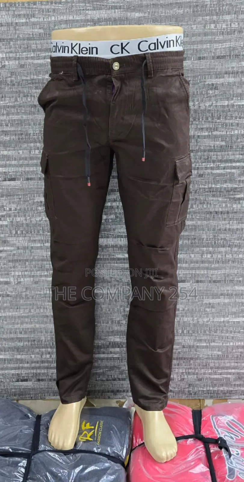 Quality Hard Side Pocket Khaki Cargo Pants Available 30 -40