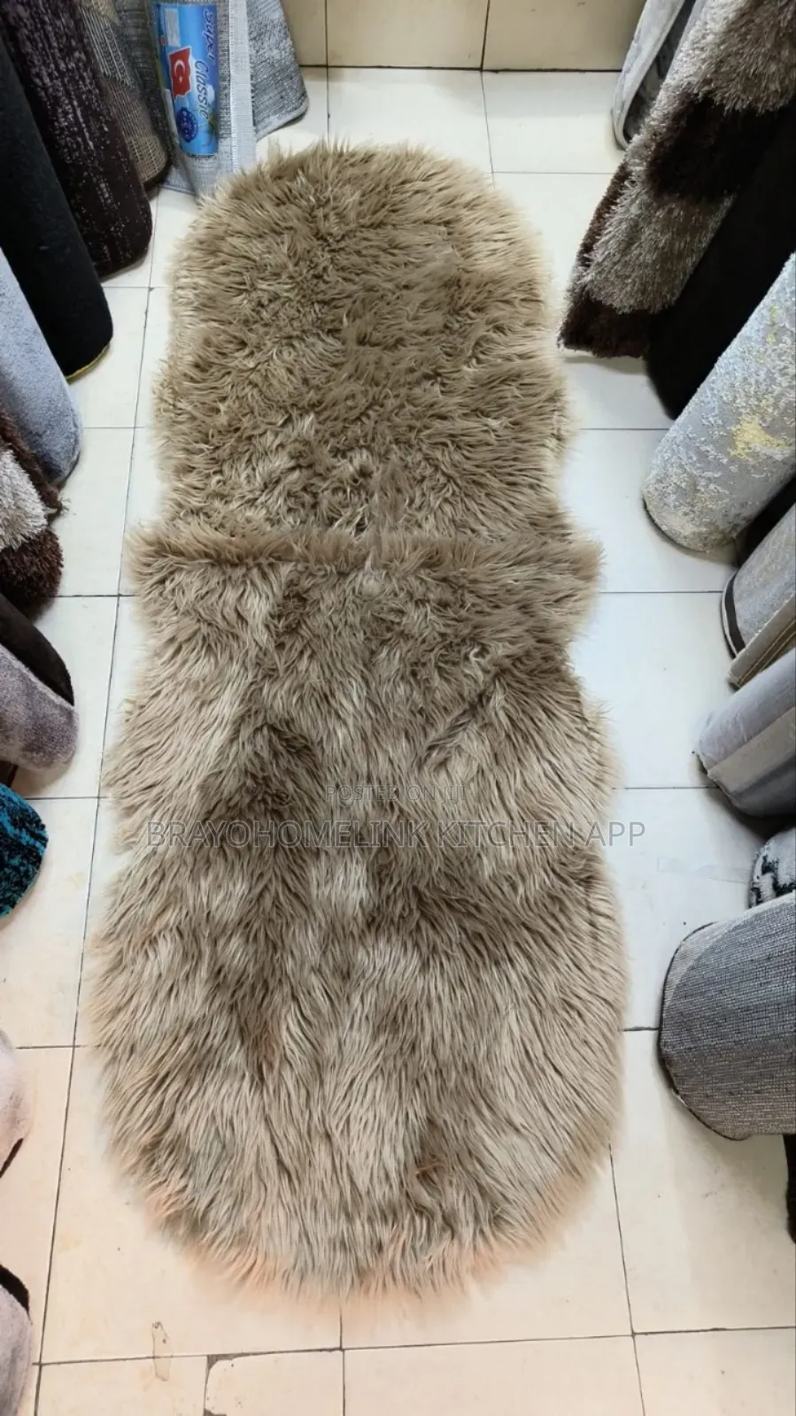 Fox Fur Mat Size 180x65cm