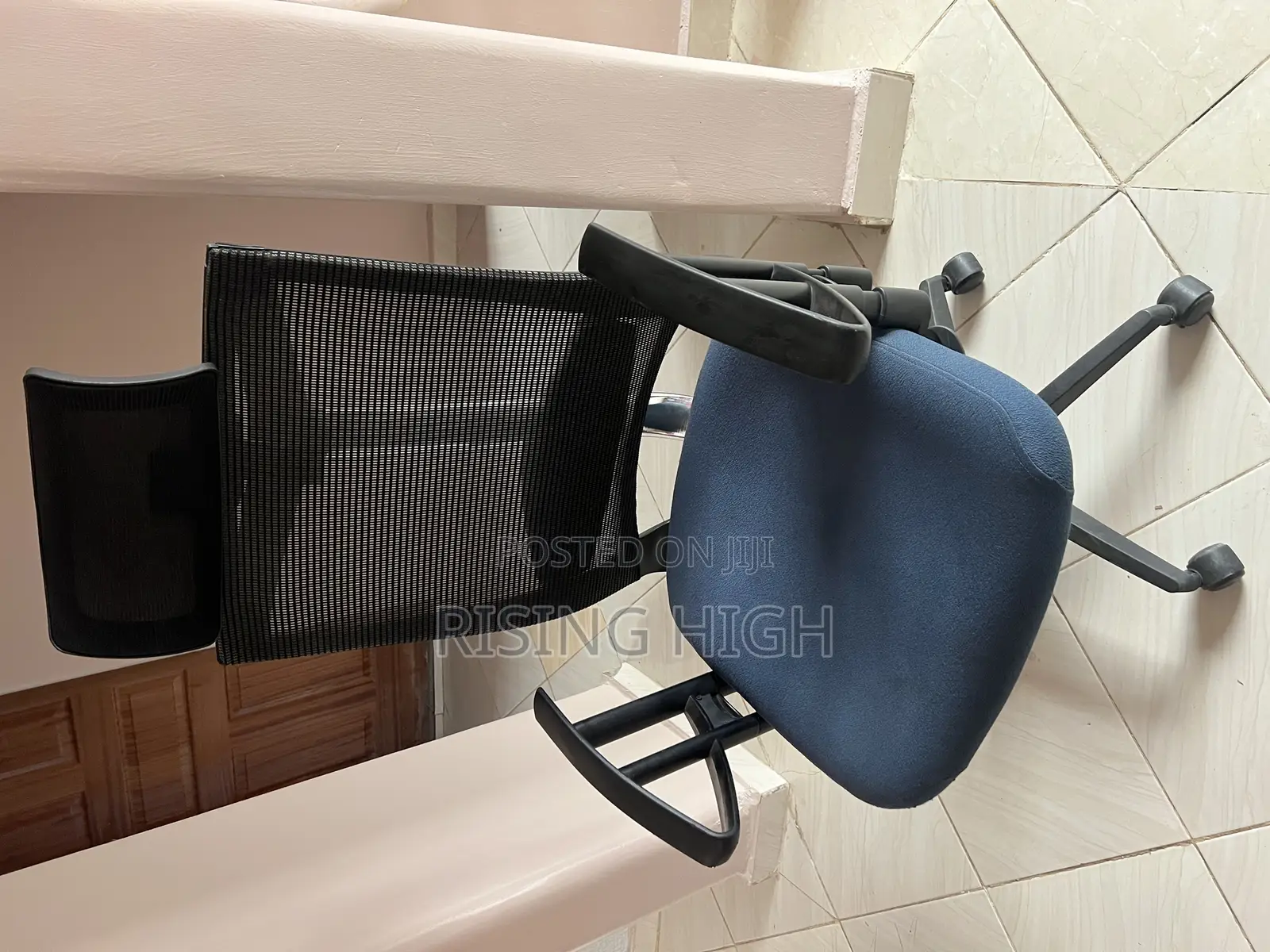 Ergonomic Highback With Back Support
