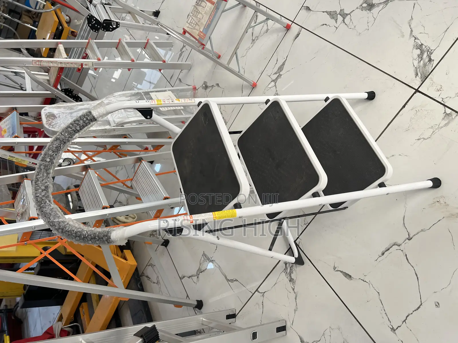 3 Steps Foldable Ladders.