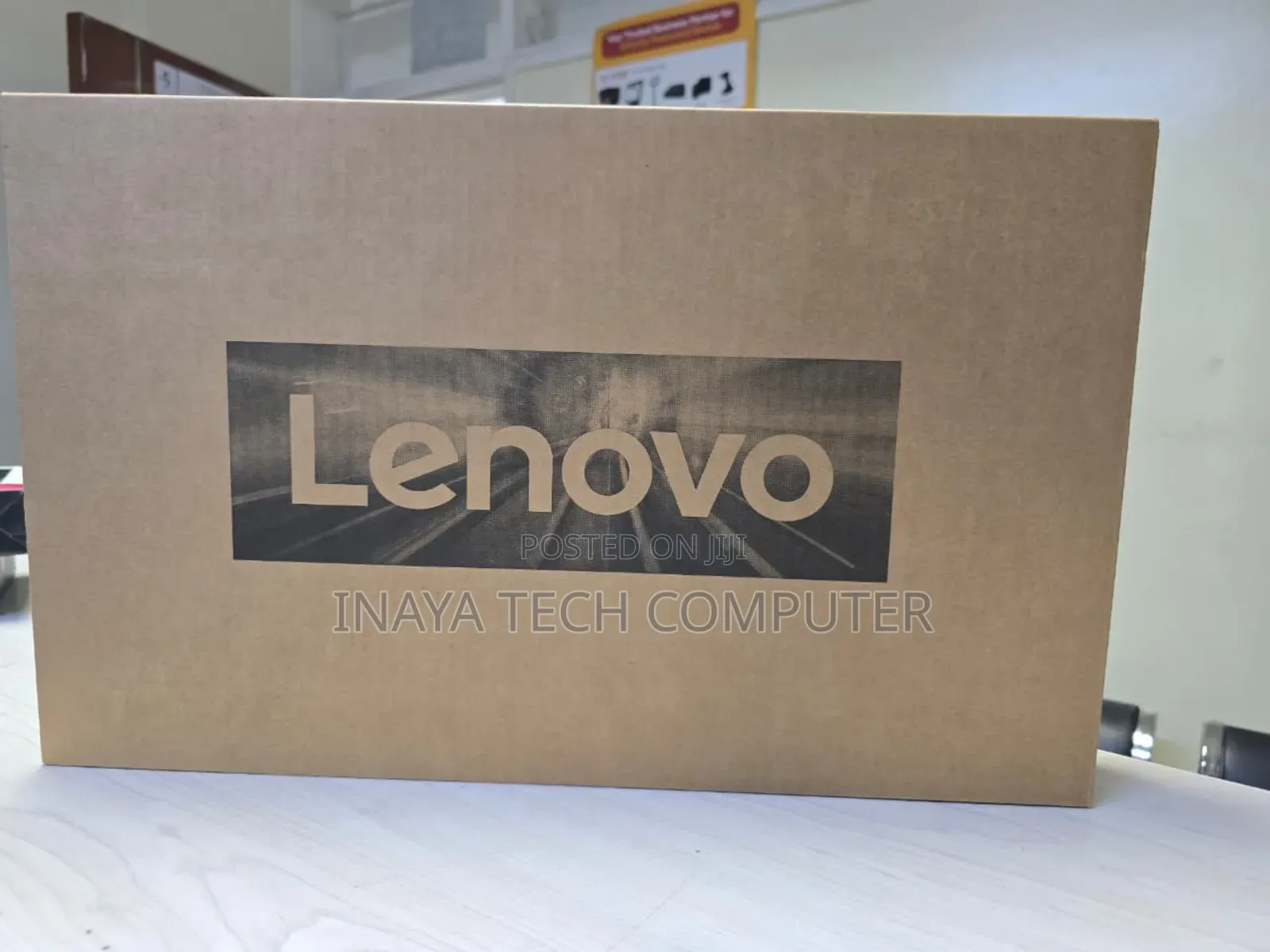 New Laptop Lenovo Flex 5 8GB Intel Core I7 SSD 512GB