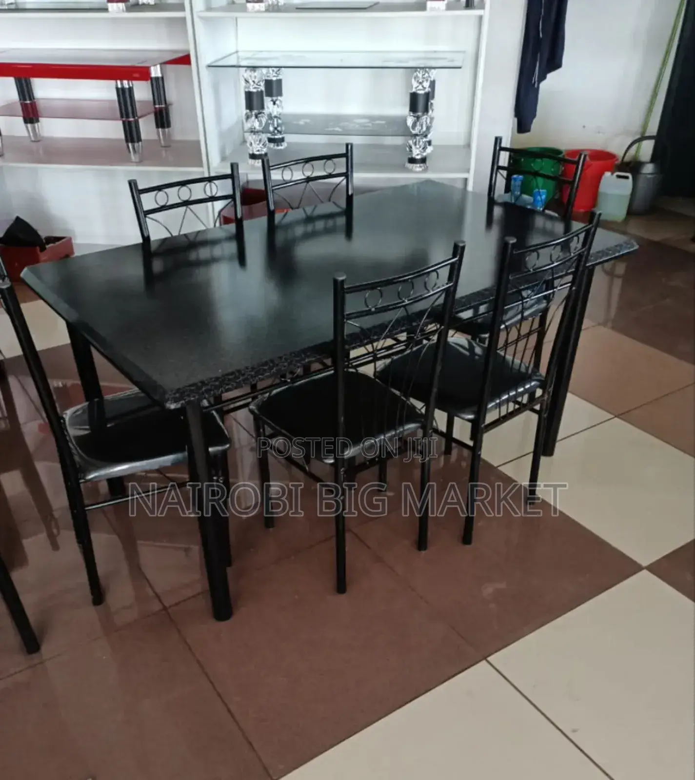 Dinning-Table - 6 - Sitter Black - Table