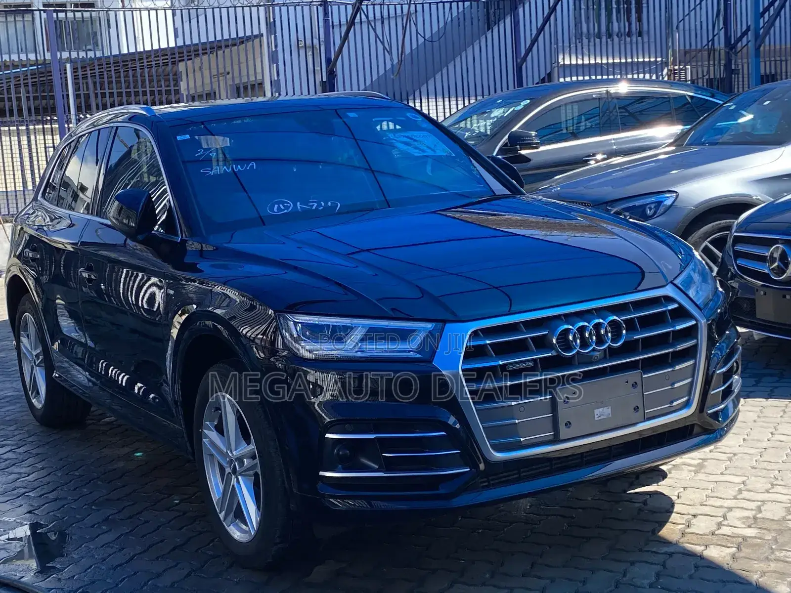 Audi Q5 2018 Black