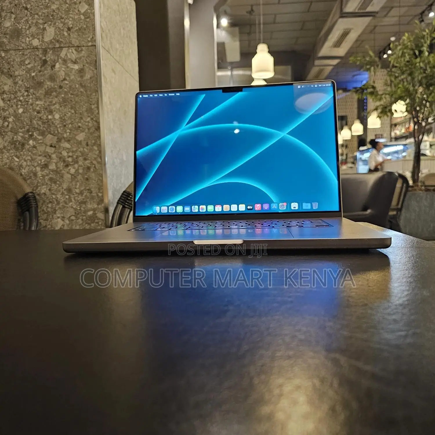 New Laptop Apple MacBook Pro 16GB Apple M1 Pro SSD 512GB