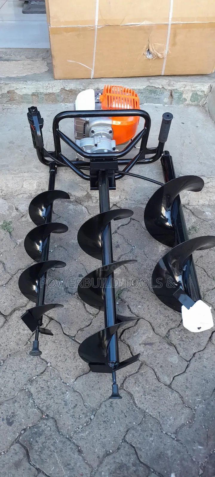 Hawking Earth Auger With 4",6" 8" Drilling Bits (4 Stroke)