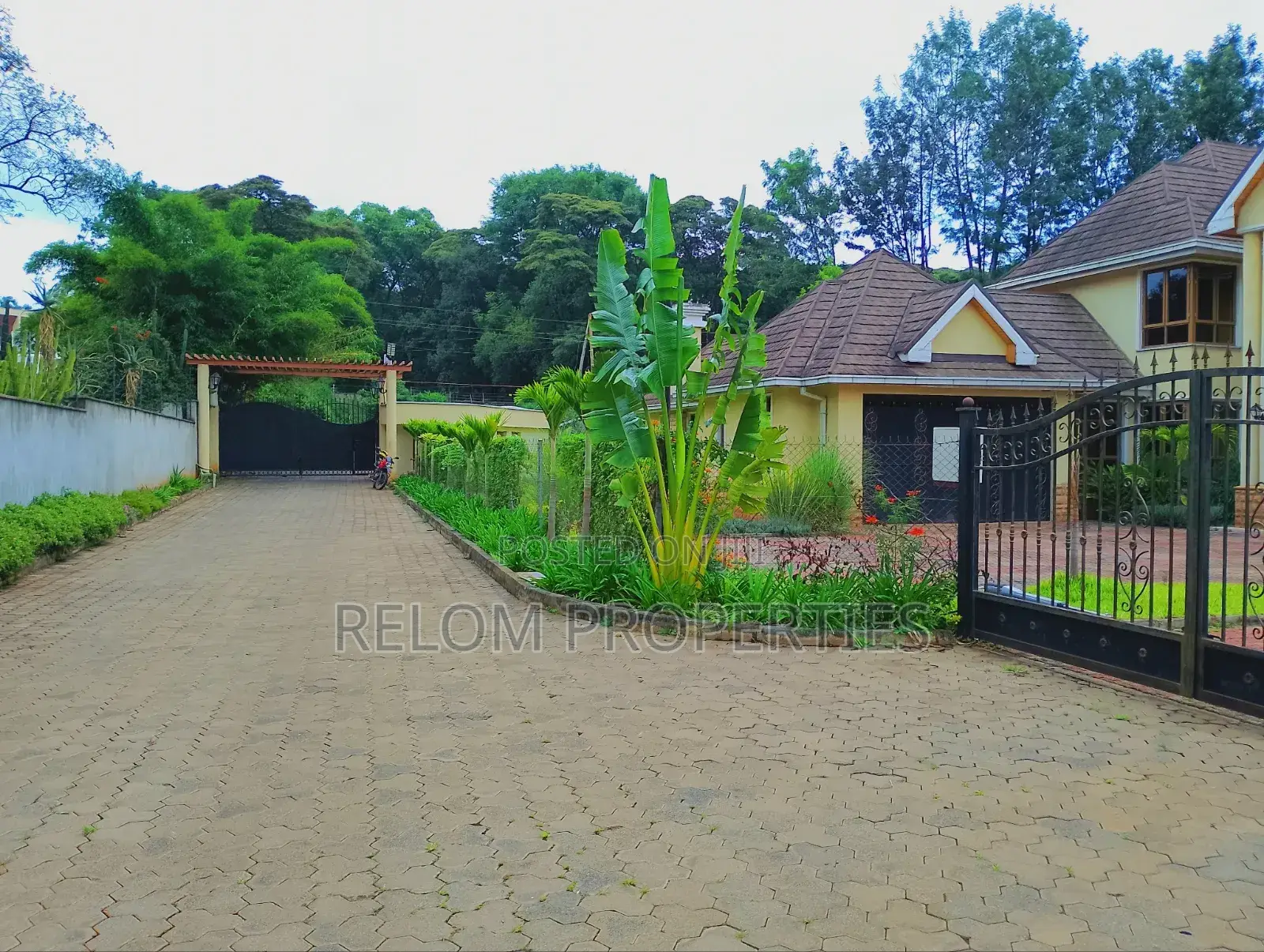 5bdrm Villa in Karen for rent