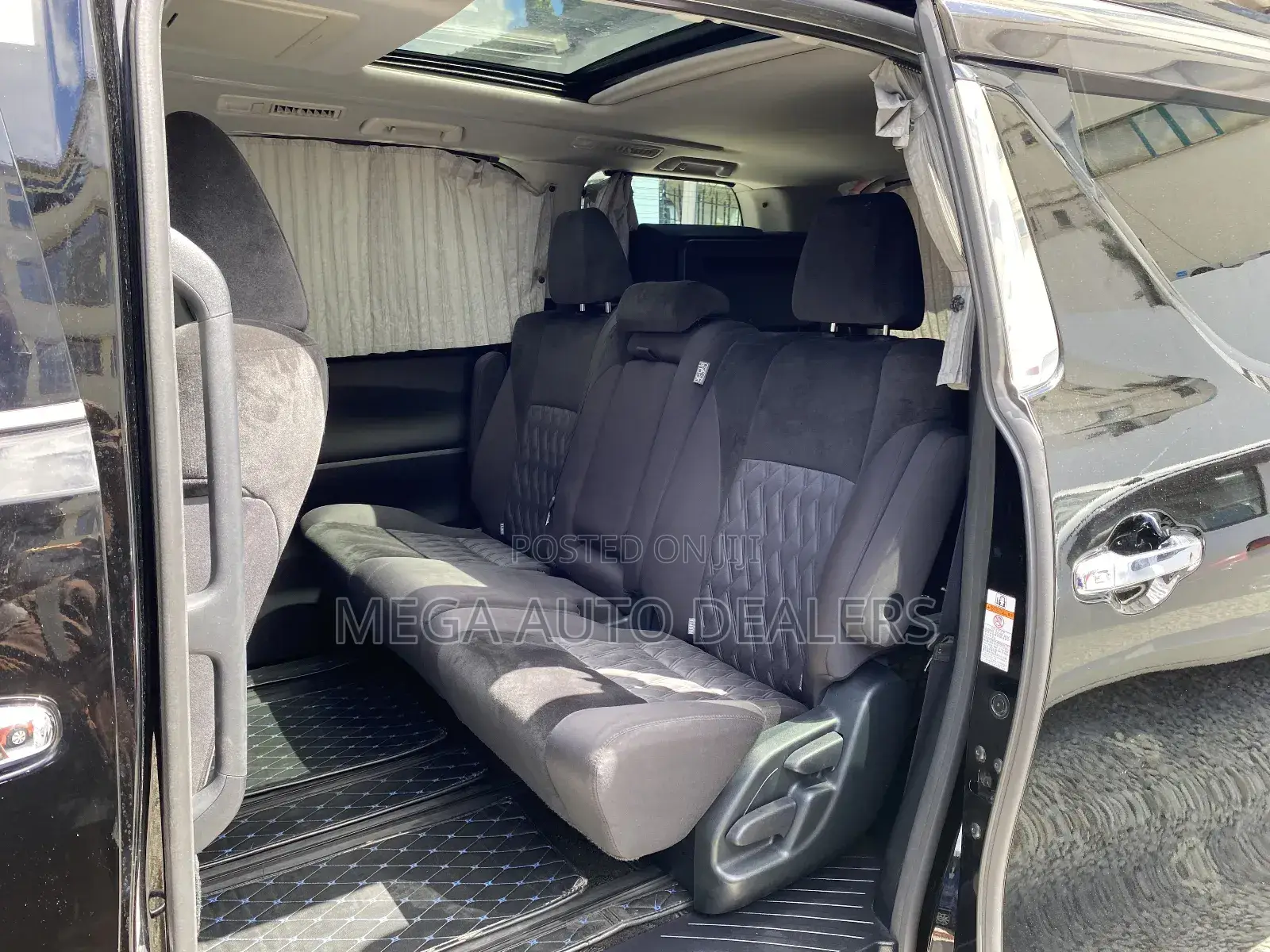 Toyota Vellfire 2018 Black