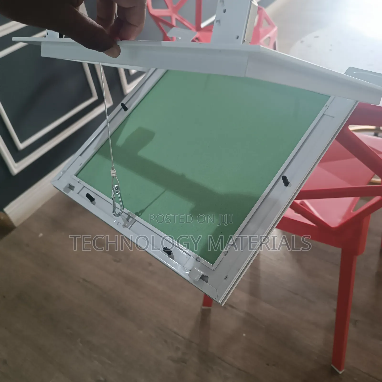 Trap Door With Hinges (30*30)