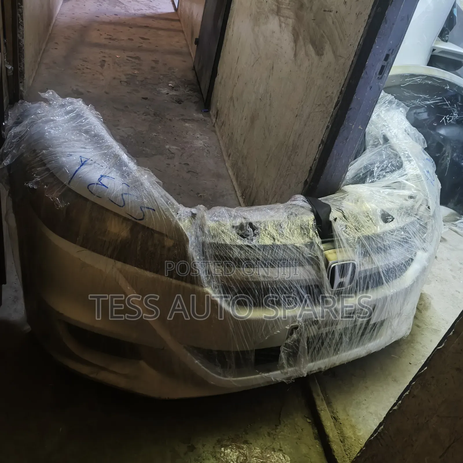 Honda Stream 2008 Xenon Nosecut Available