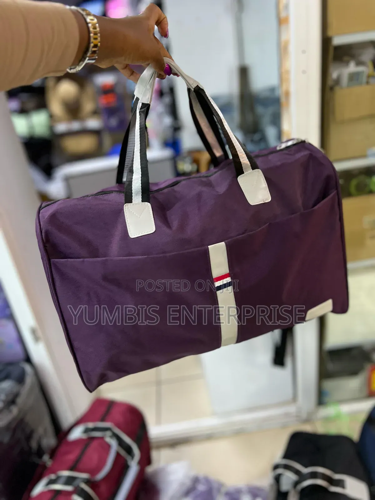 Purple  Quality Duffle Bags at 1400