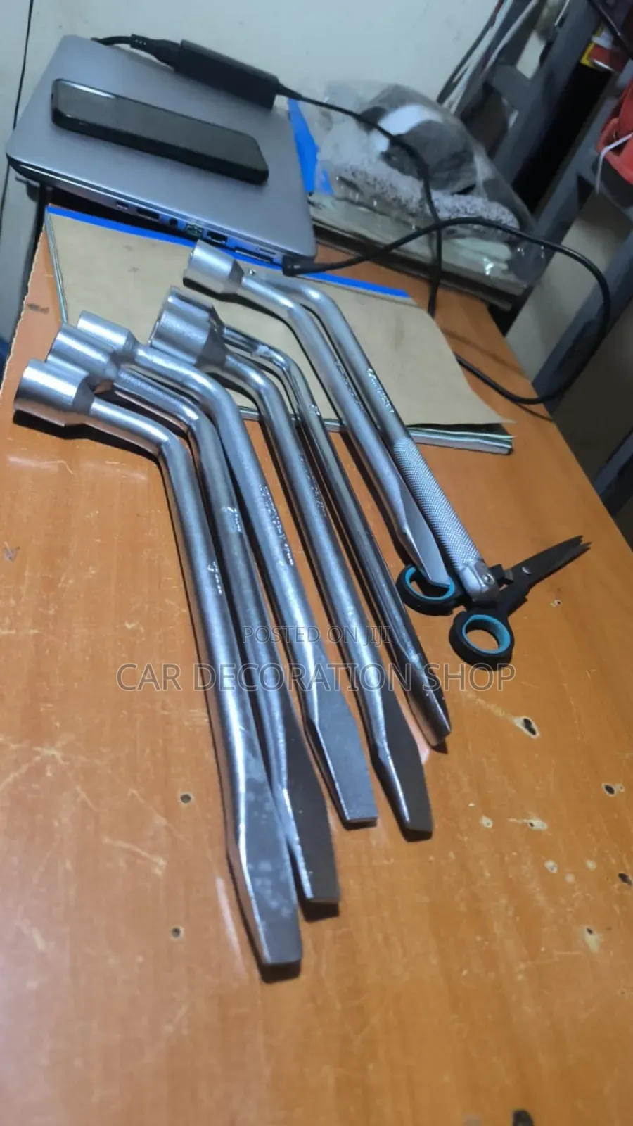 Complete Wheel Spanner in 17/19/21