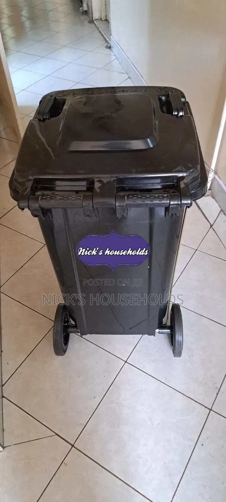 Commercial Waste Storage Bin/Litter Bin