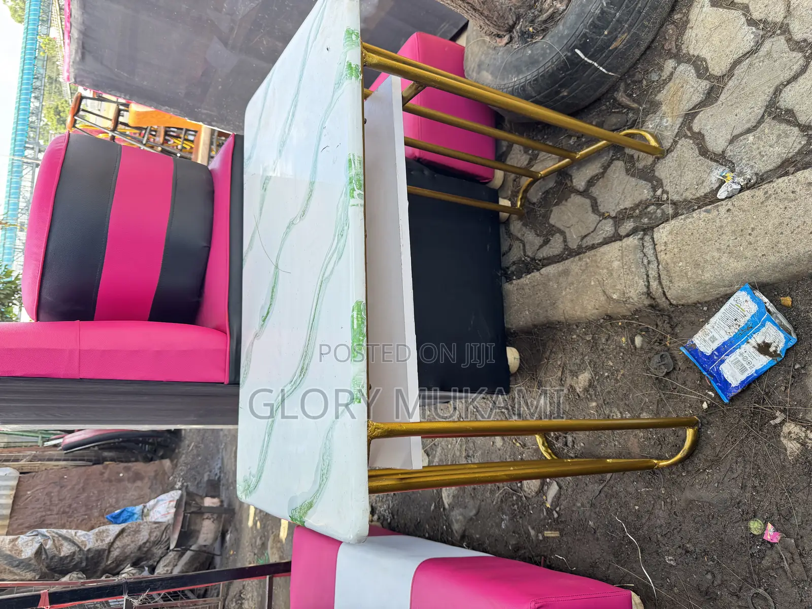 Green Marble Manicure Table