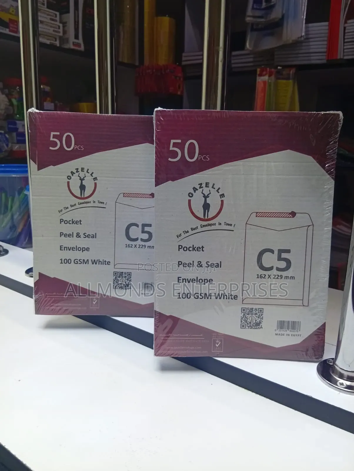 A Packet of Gazelle C5/A5 Peel Seel White Envelope- 50pcs