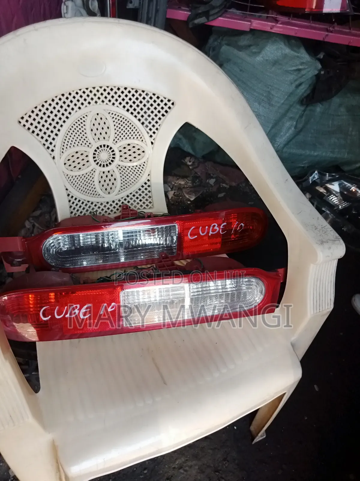 Ex Japan Nissan Cube Taillight