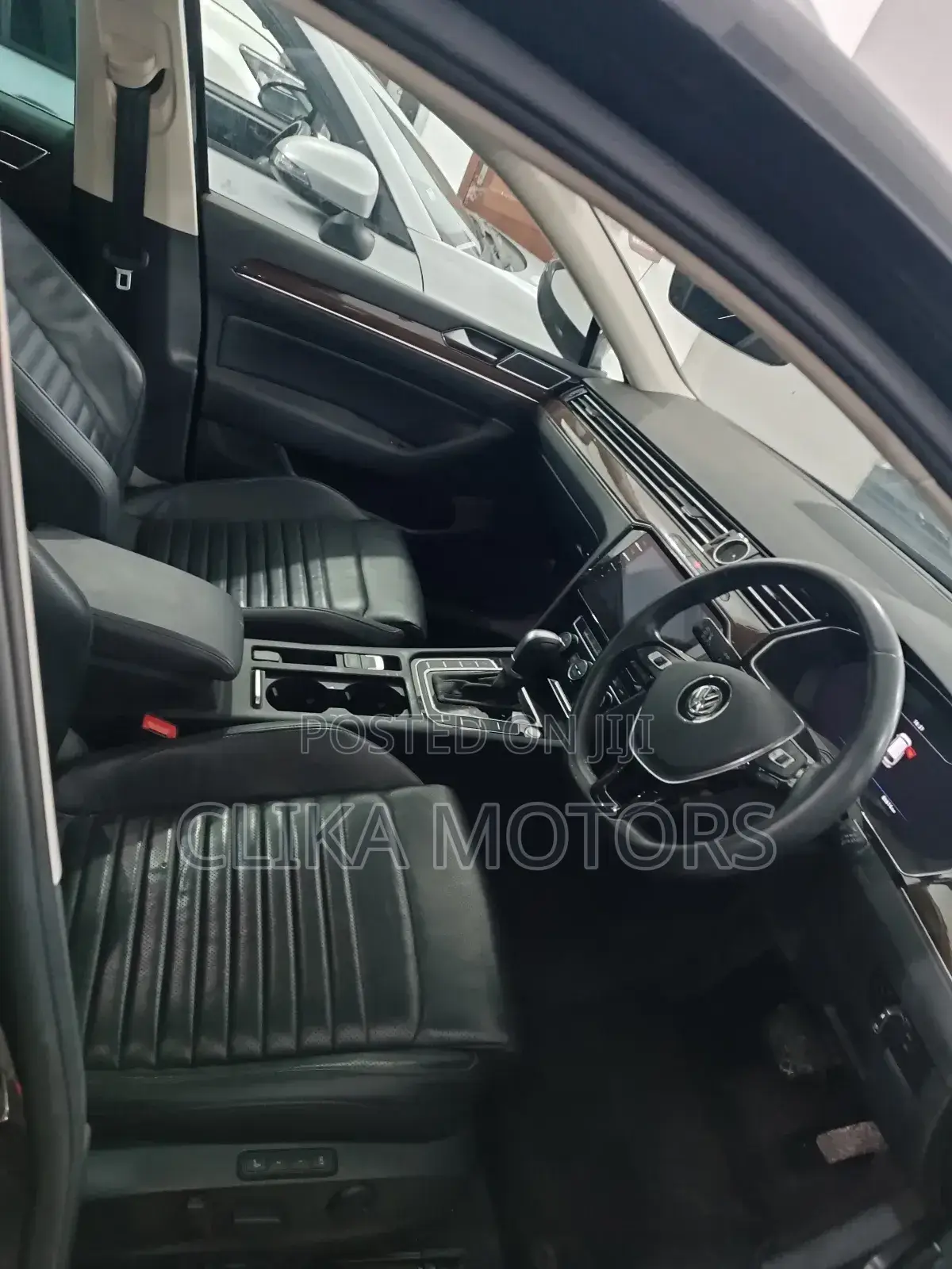 Volkswagen Passat 2.0T SE 2018 Black