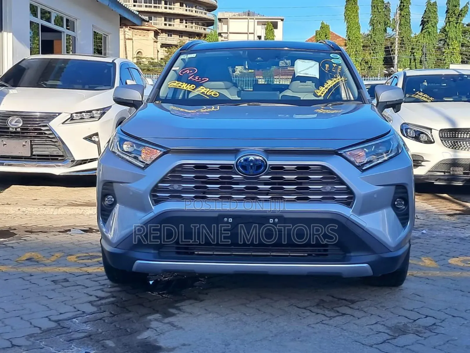 Toyota RAV4 Hybrid 2020 Silver
