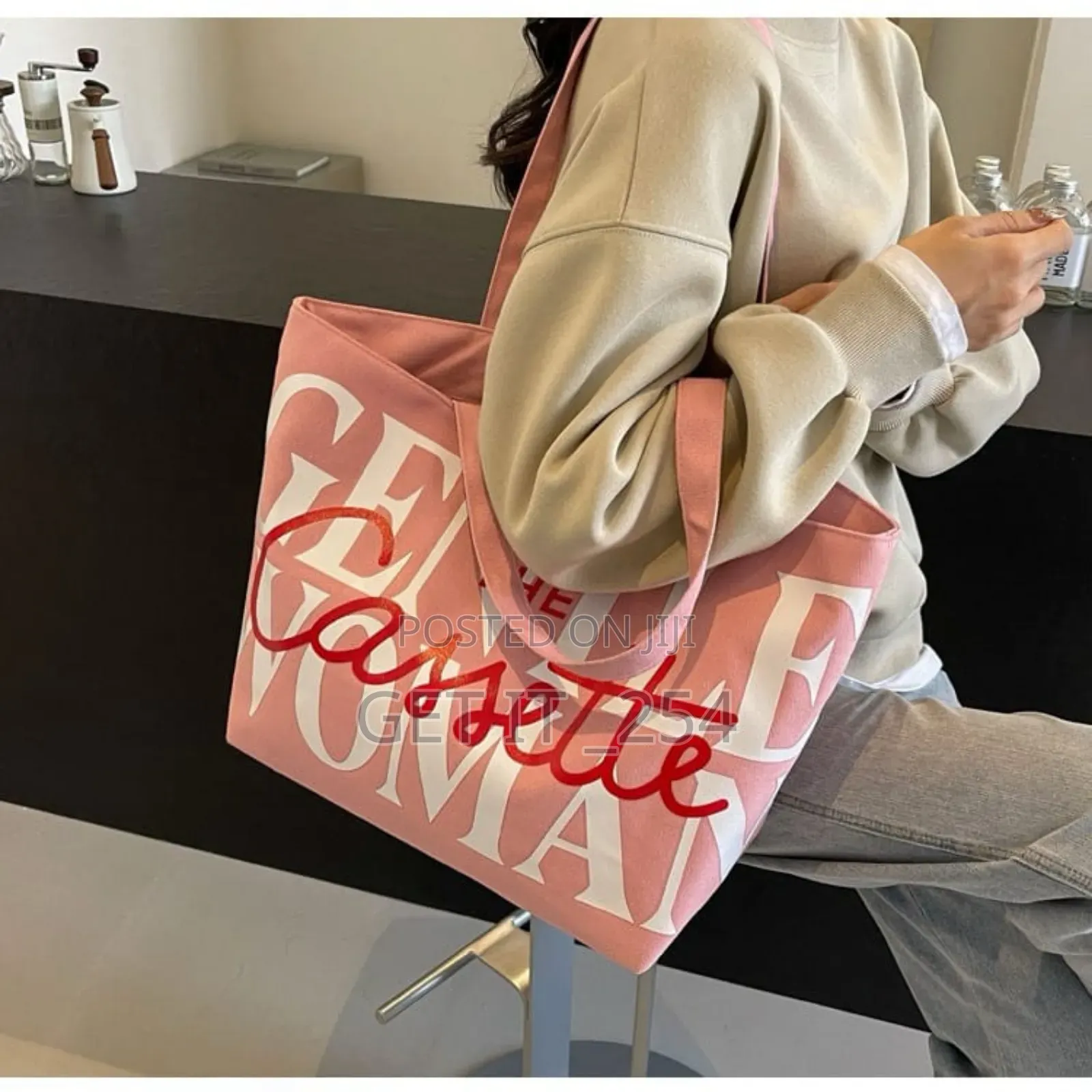 *Gentle Woman Tote Bag at KSHS 1500*
 Size:40x7x32cm