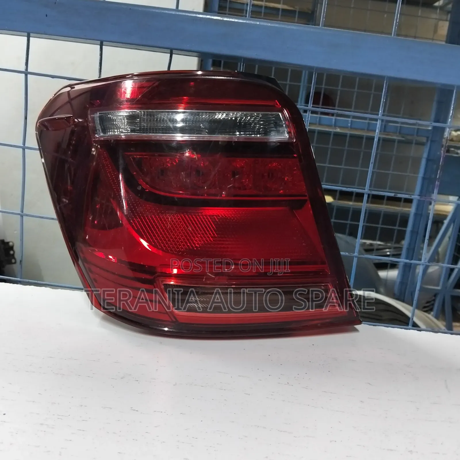 Axio 2015 Tailight